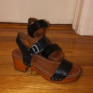 Lucky Brand platforms!